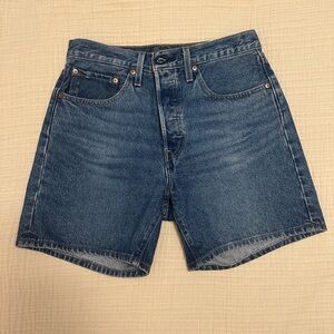Levi’s 501 mid thigh high rise denim shorts